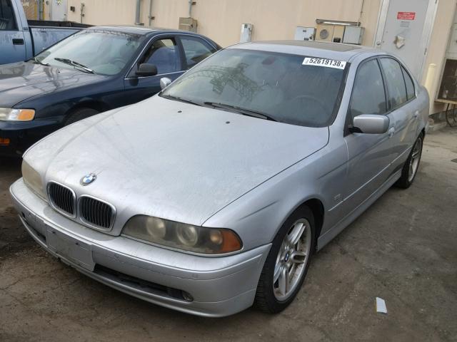 WBADN63421GM73442 - 2001 BMW 540 I AUTO SILVER photo 2