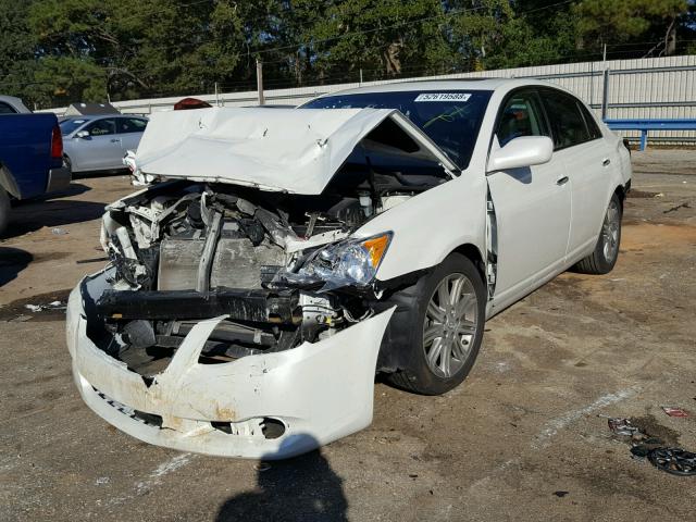 4T1BK3DB8AU357819 - 2010 TOYOTA AVALON XL WHITE photo 2