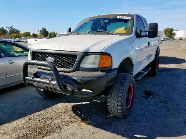 2FTRX17284CA03940 - 2004 FORD F-150 HERI WHITE photo 2