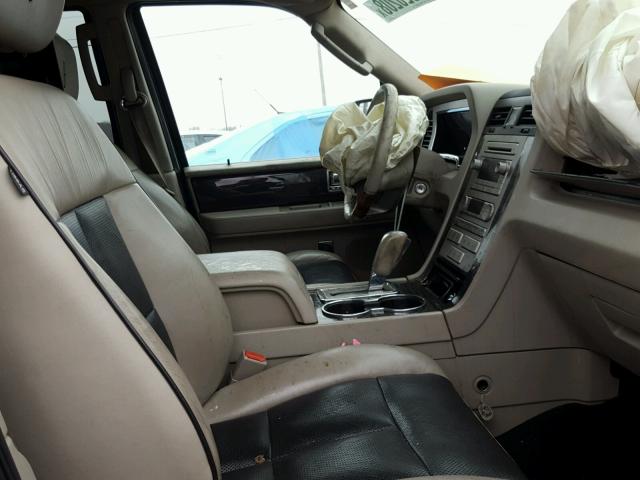 5LMFL28568LJ19297 - 2008 LINCOLN NAVIGATOR Қара фото 5