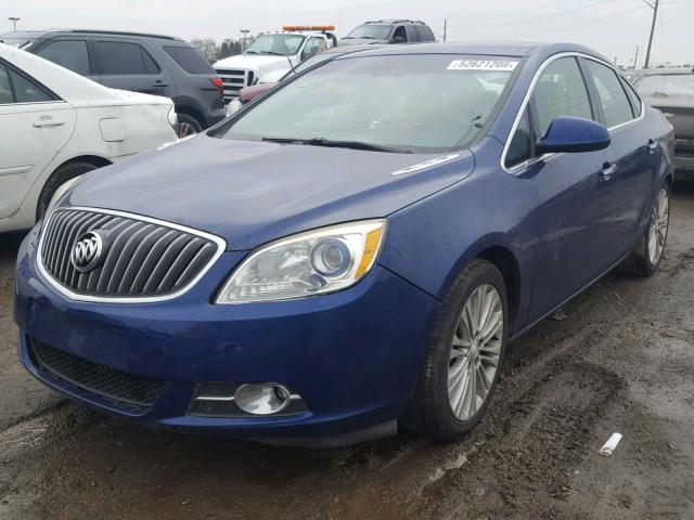 1G4PR5SK9D4240741 - 2013 BUICK VERANO CON BLUE photo 2