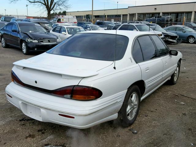 1G2HX52K6VH260197 - 1997 PONTIAC BONNEVILLE WHITE photo 4