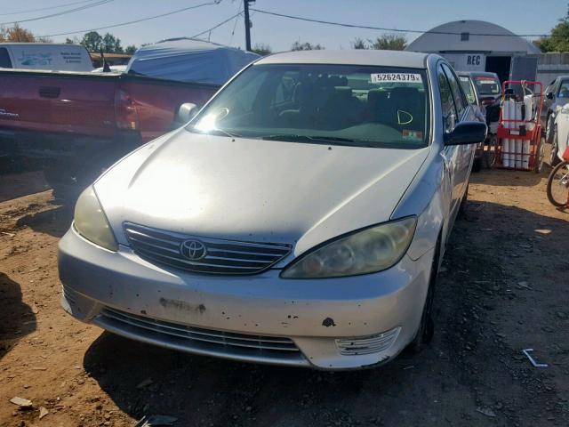 4T1BE32K86U697280 - 2006 TOYOTA CAMRY LE SILVER photo 2