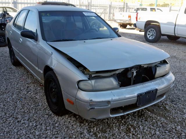 1N4BU31D1SC234459 - 1995 NISSAN ALTIMA XE GOLD photo 1