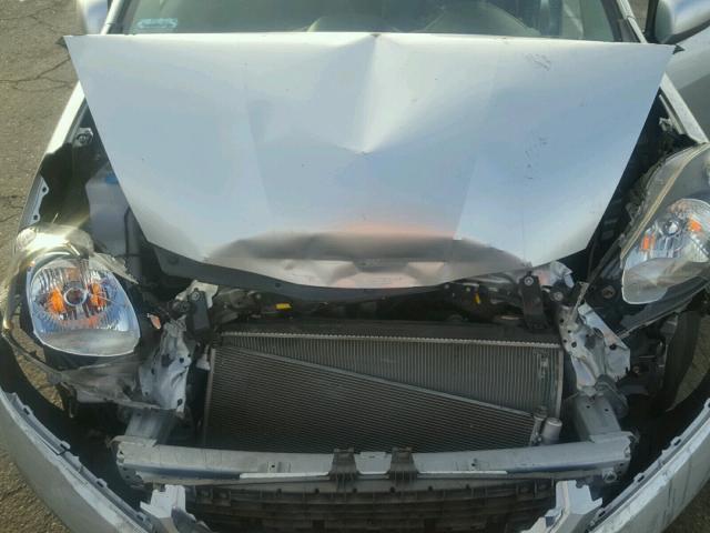 JHMGE8H37CC023435 - 2012 HONDA FIT SILVER photo 7