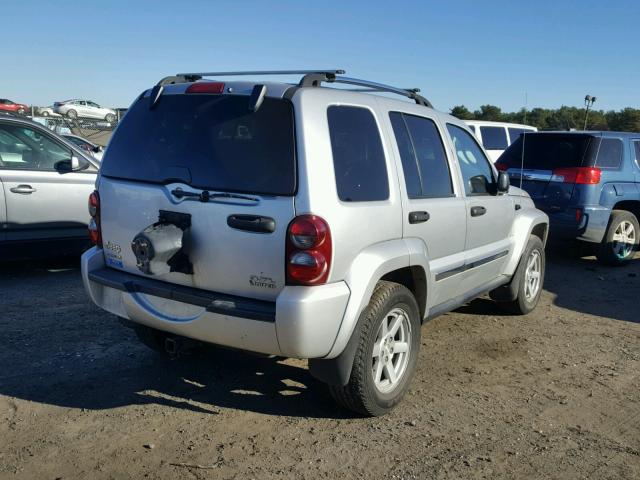 1J4GL58K86W219989 - 2006 JEEP LIBERTY LI SILVER photo 4