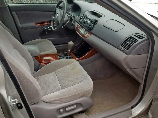 4T1BE32K93U253725 - 2003 TOYOTA CAMRY LE SILVER photo 5