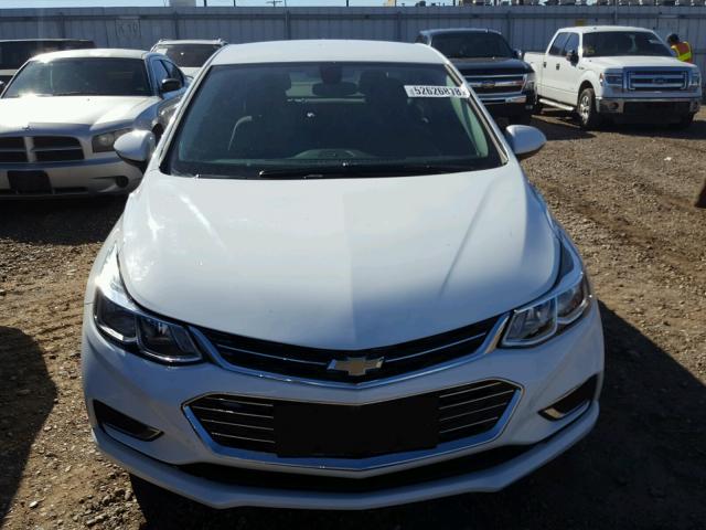 1G1BC5SM3J7146245 - 2018 CHEVROLET CRUZE LS WHITE photo 9