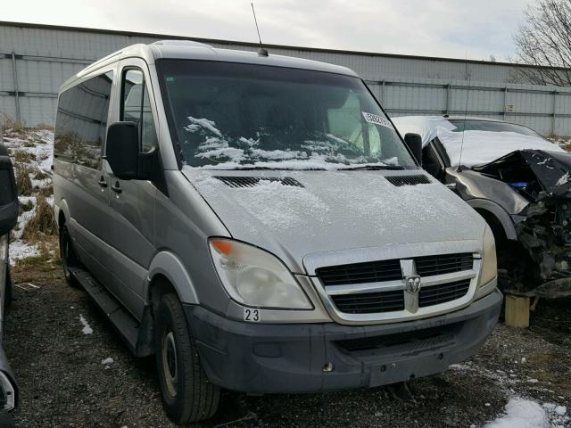 WD8PE746X75158130 - 2007 DODGE SPRINTER 2 GRAY photo 1