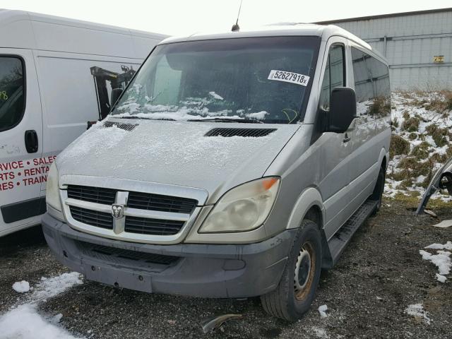 WD8PE746X75158130 - 2007 DODGE SPRINTER 2 GRAY photo 2