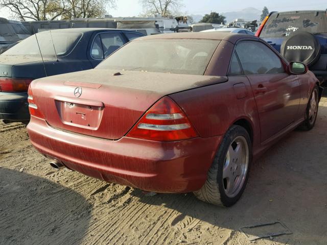 WDBKK65F21F186480 - 2001 MERCEDES-BENZ SLK 320 RED photo 4