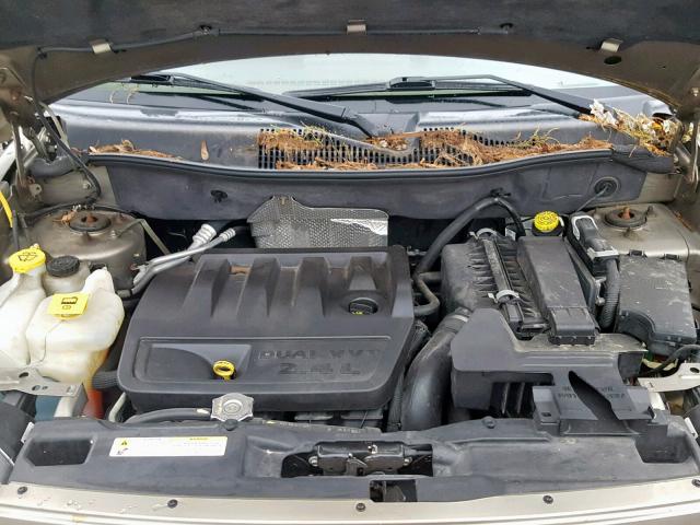 1J8FF47W57D241302 - 2007 JEEP COMPASS GOLD photo 7