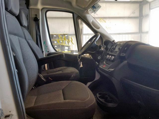 3C6TRVCG3JE113059 - 2018 RAM PROMASTER 白色 照片 5