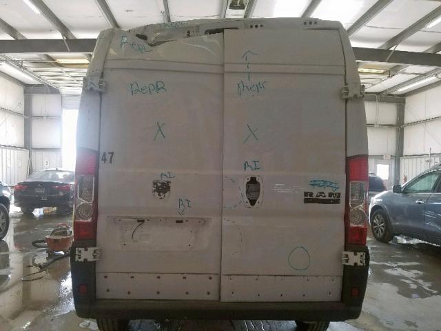 3C6TRVBG7JE139049 - 2018 RAM PROMASTER 白色 照片 9