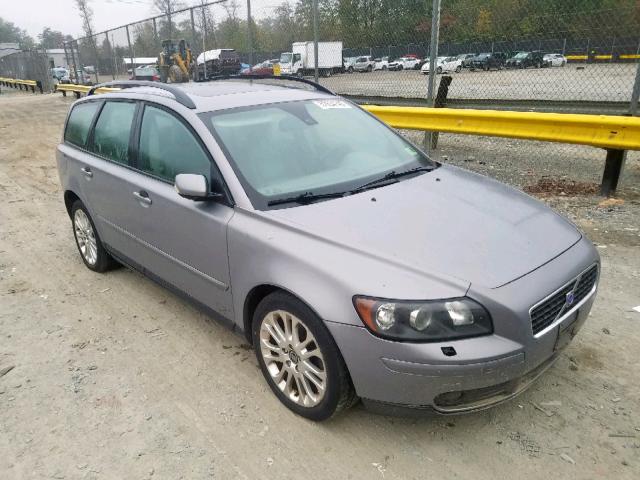 YV1MJ682952068147 - 2005 VOLVO V50 T5 TAN photo 1