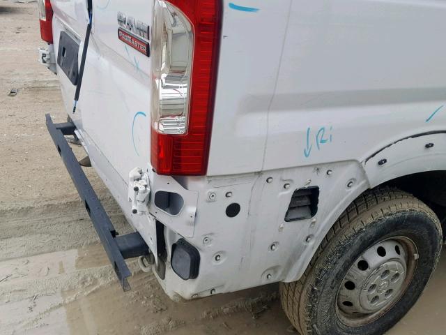 3C6TRVCG6JE138747 - 2018 RAM PROMASTER 白色 照片 9