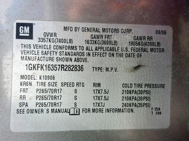 1GKFK16357R282836 - 2007 GMC YUKON XL K GRAY photo 10