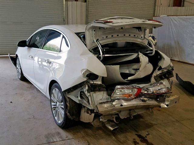 1G4PP5SK2D4189136 - 2013 BUICK VERANO WHITE photo 3