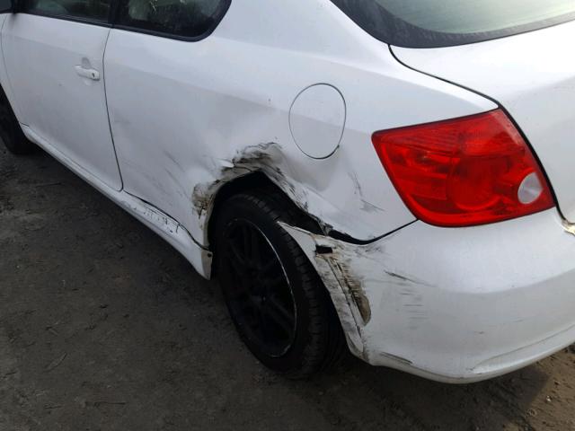 JTKDE167050047350 - 2005 TOYOTA SCION TC 白色 照片 9