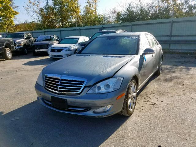 WDDNG86XX7A107068 - 2007 MERCEDES-BENZ S 550 4MAT GRAY photo 2