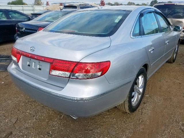 KMHFC46F08A290570 - 2008 HYUNDAI AZERA SE SILVER photo 4