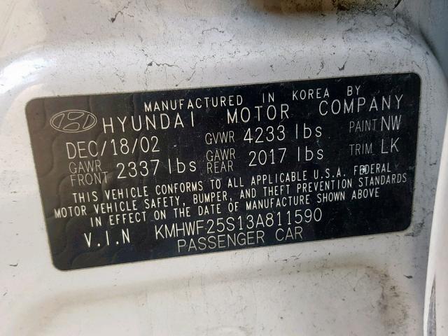 KMHWF25S13A811590 - 2003 HYUNDAI SONATA GL WHITE photo 10