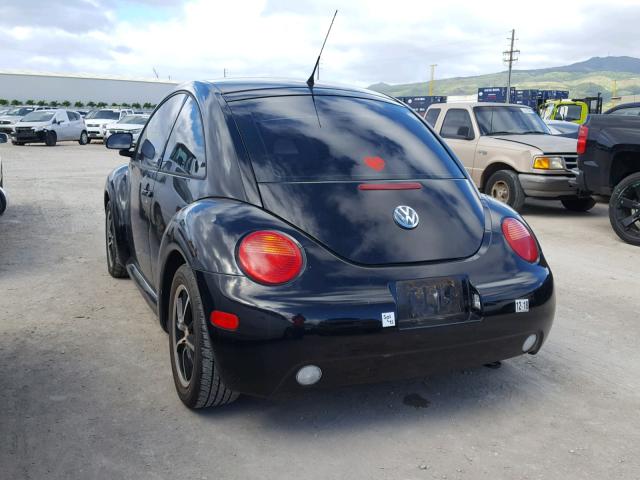 3VWCD21C4YM460371 - 2000 VOLKSWAGEN NEW BEETLE BLACK photo 3