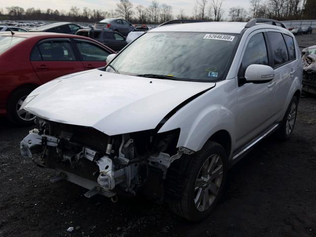 JA4JT3AW9CU002398 - 2012 MITSUBISHI OUTLANDER WHITE photo 2