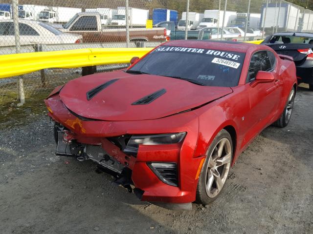 1G1FE1R76J0102320 - 2018 CHEVROLET CAMARO SS RED photo 2