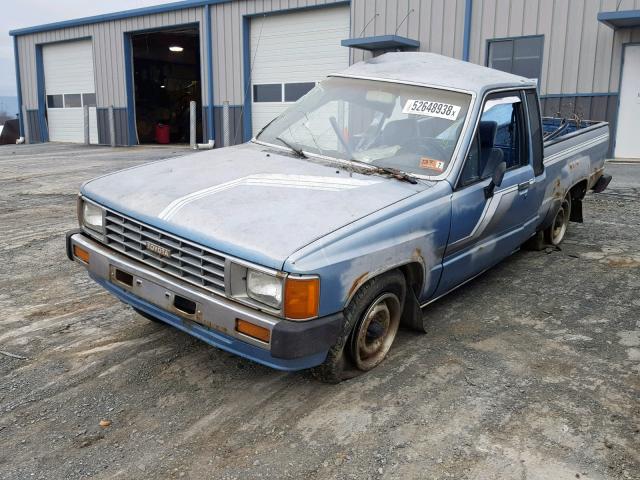 JT4RN56S1F0147984 - 1985 TOYOTA PICKUP XTR BLUE photo 2