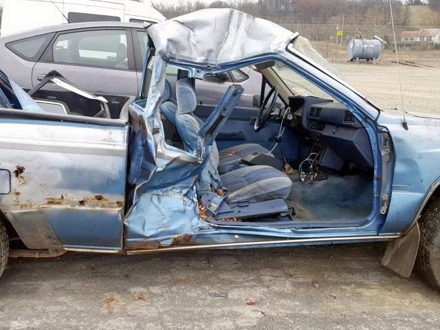 JT4RN56S1F0147984 - 1985 TOYOTA PICKUP XTR BLUE photo 9