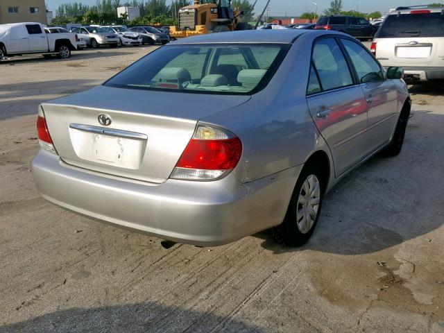 4T1BE32K15U384327 - 2005 TOYOTA CAMRY LE SILVER photo 4