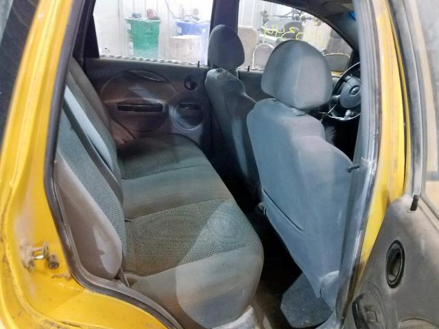 KL1TJ62694B177419 - 2004 CHEVROLET AVEO LS YELLOW photo 6