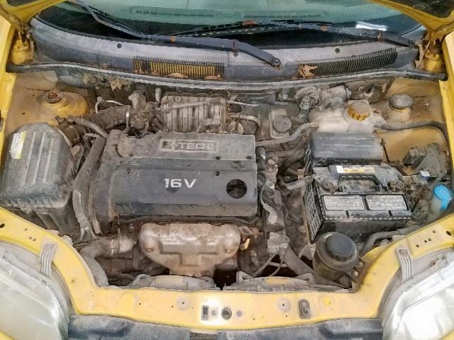 KL1TJ62694B177419 - 2004 CHEVROLET AVEO LS YELLOW photo 7