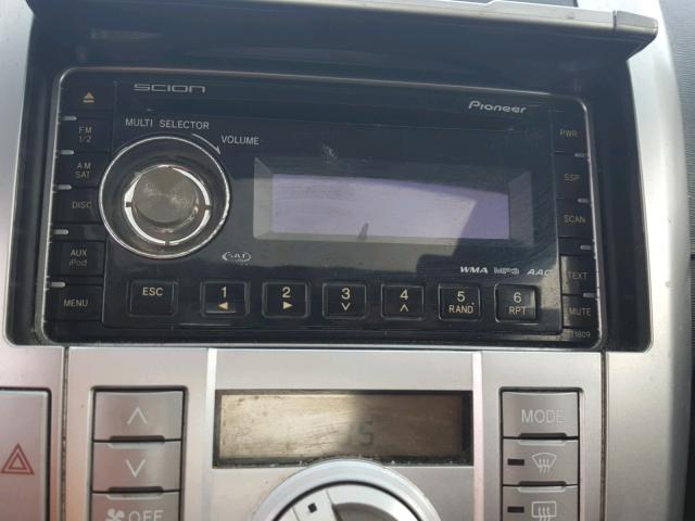 JTKDE167X90300745 - 2009 TOYOTA SCION TC 黑色 照片 9