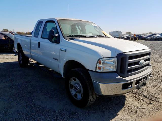 1FTWX31P65EC57175 - 2005 FORD F350 SRW S WHITE photo 1