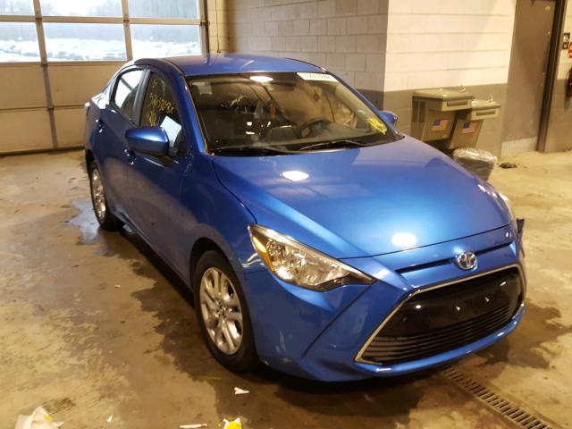 3MYDLBYV5JY318645 - 2018 TOYOTA YARIS IA BLUE photo 1