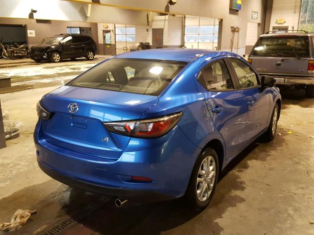 3MYDLBYV5JY318645 - 2018 TOYOTA YARIS IA BLUE photo 4