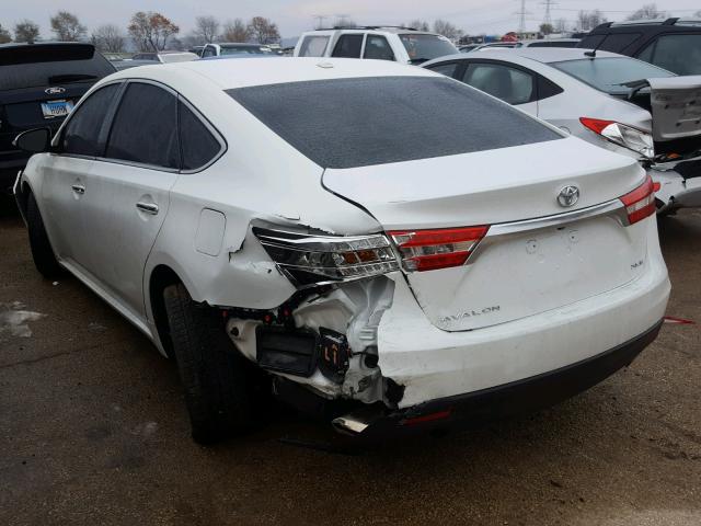 4T1BK1EB6FU155782 - 2015 TOYOTA AVALON XLE WHITE photo 3