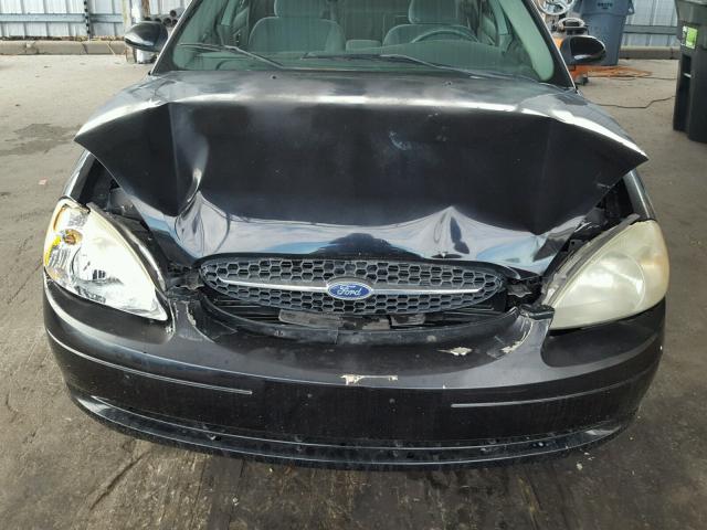 1FAFP55U52A148100 - 2002 FORD TAURUS SES BLACK photo 9