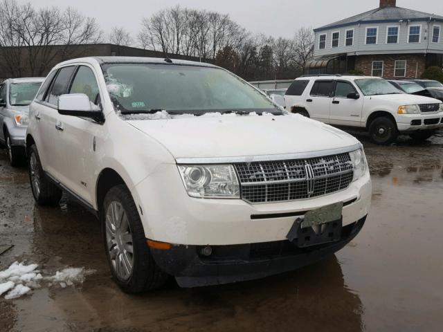 2LMDU88C29BJ08571 - 2009 LINCOLN MKX WHITE photo 1