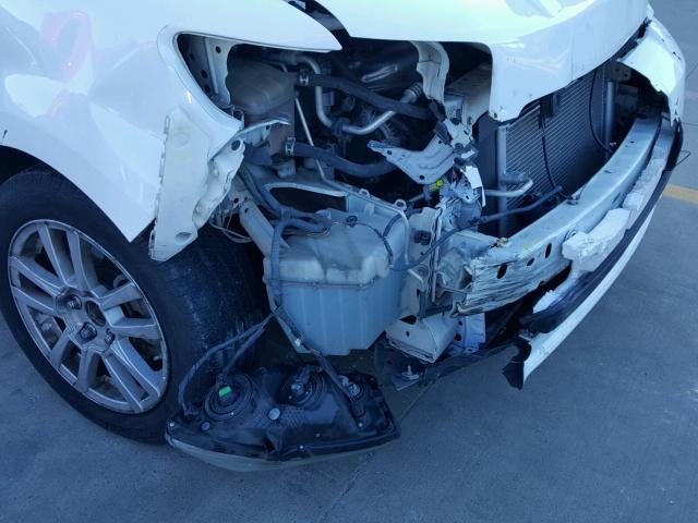JTLZE4FE7CJ025564 - 2012 TOYOTA SCION XB 白色 照片 9