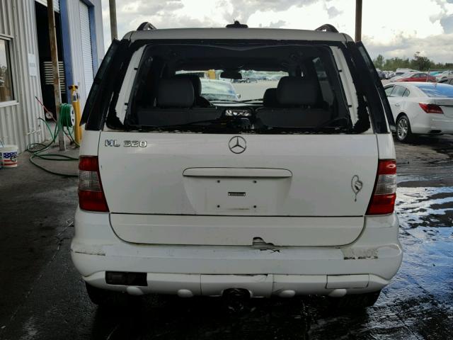 4JGAB54EX3A398068 - 2003 MERCEDES-BENZ ML 320 WHITE photo 9