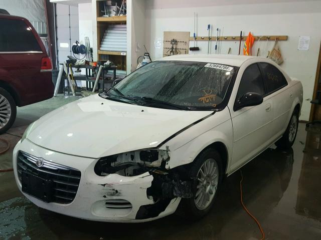 1C3EL46X34N387617 - 2004 CHRYSLER SEBRING LX WHITE photo 2