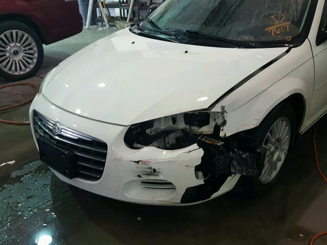 1C3EL46X34N387617 - 2004 CHRYSLER SEBRING LX WHITE photo 9