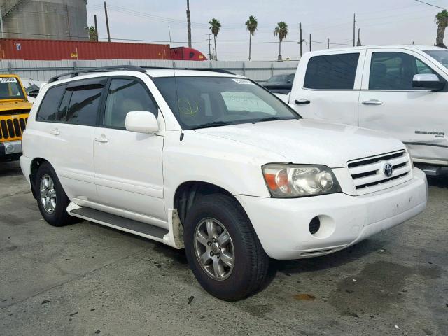 JTEGP21A050052096 - 2005 TOYOTA HIGHLANDER WHITE photo 1