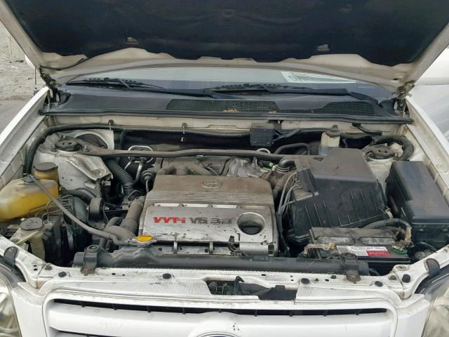 JTEGP21A050052096 - 2005 TOYOTA HIGHLANDER WHITE photo 7