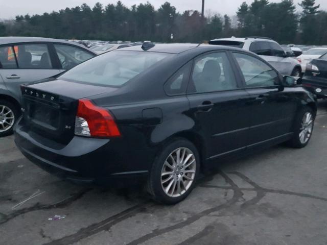 YV1MS390192449716 - 2009 VOLVO S40 2.4I BLACK photo 4