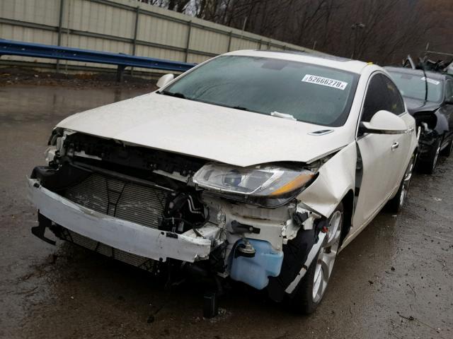 2G4GV5GVXD9249914 - 2013 BUICK REGAL GS თეთრი ფოტო 2