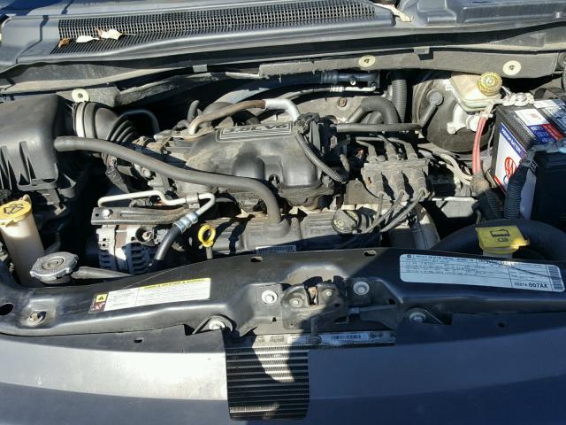 2V8HW34149R540903 - 2009 VOLKSWAGEN ROUTAN SE CHARCOAL photo 7